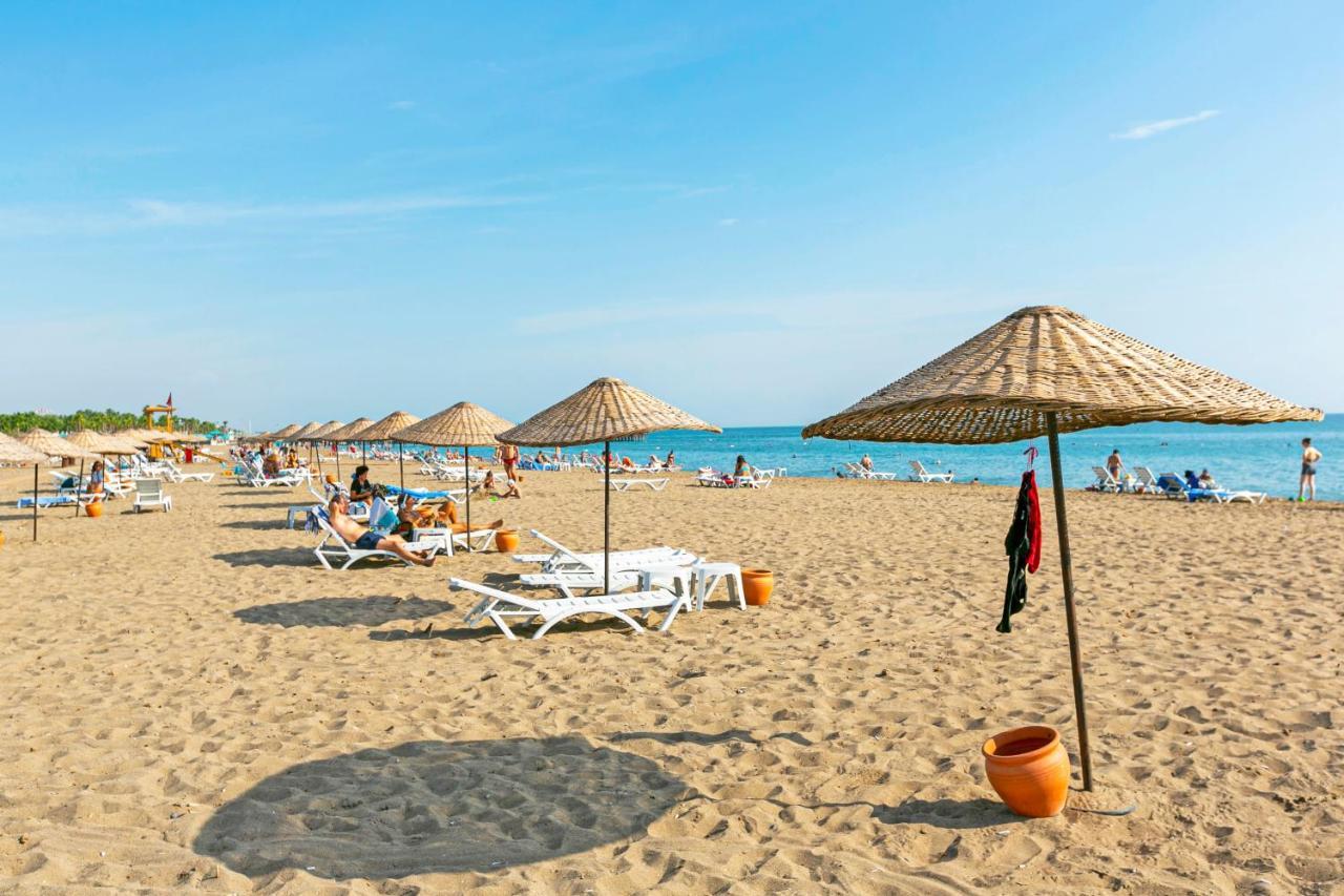 Paradise Town Villa Alison Belek Bagian luar foto