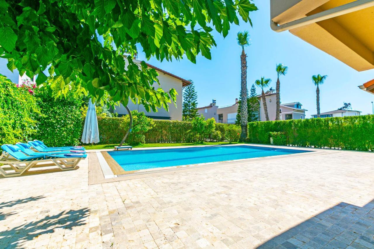 Paradise Town Villa Alison Belek Bagian luar foto