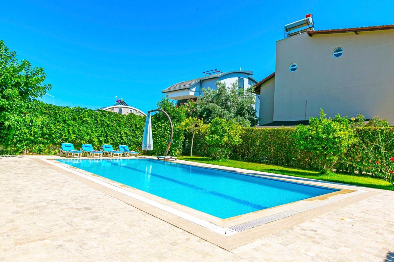 Paradise Town Villa Alison Belek Bagian luar foto