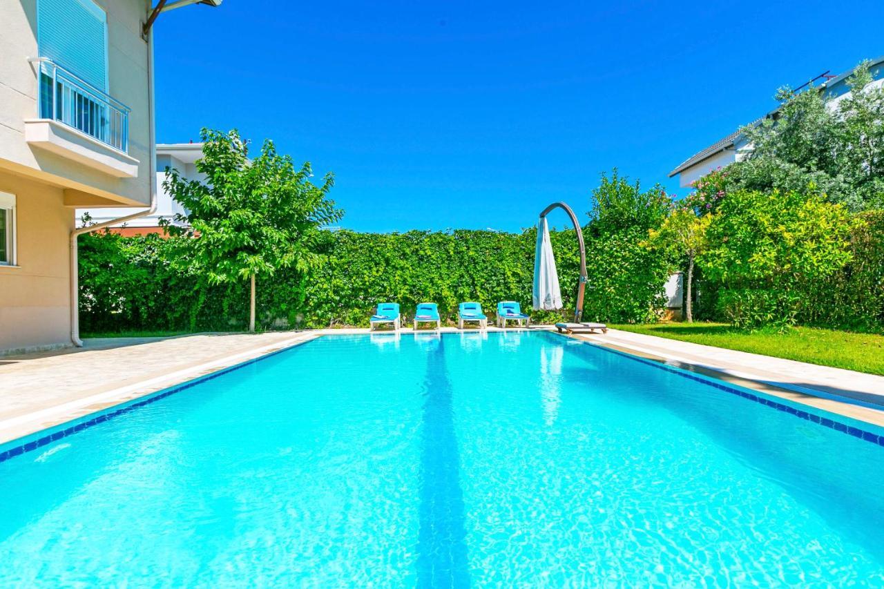 Paradise Town Villa Alison Belek Bagian luar foto