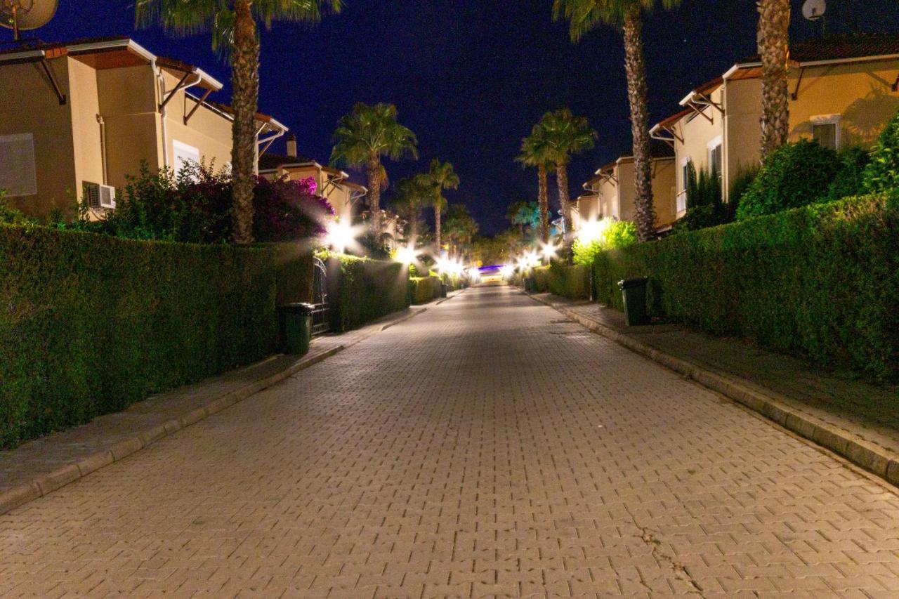 Paradise Town Villa Alison Belek Bagian luar foto